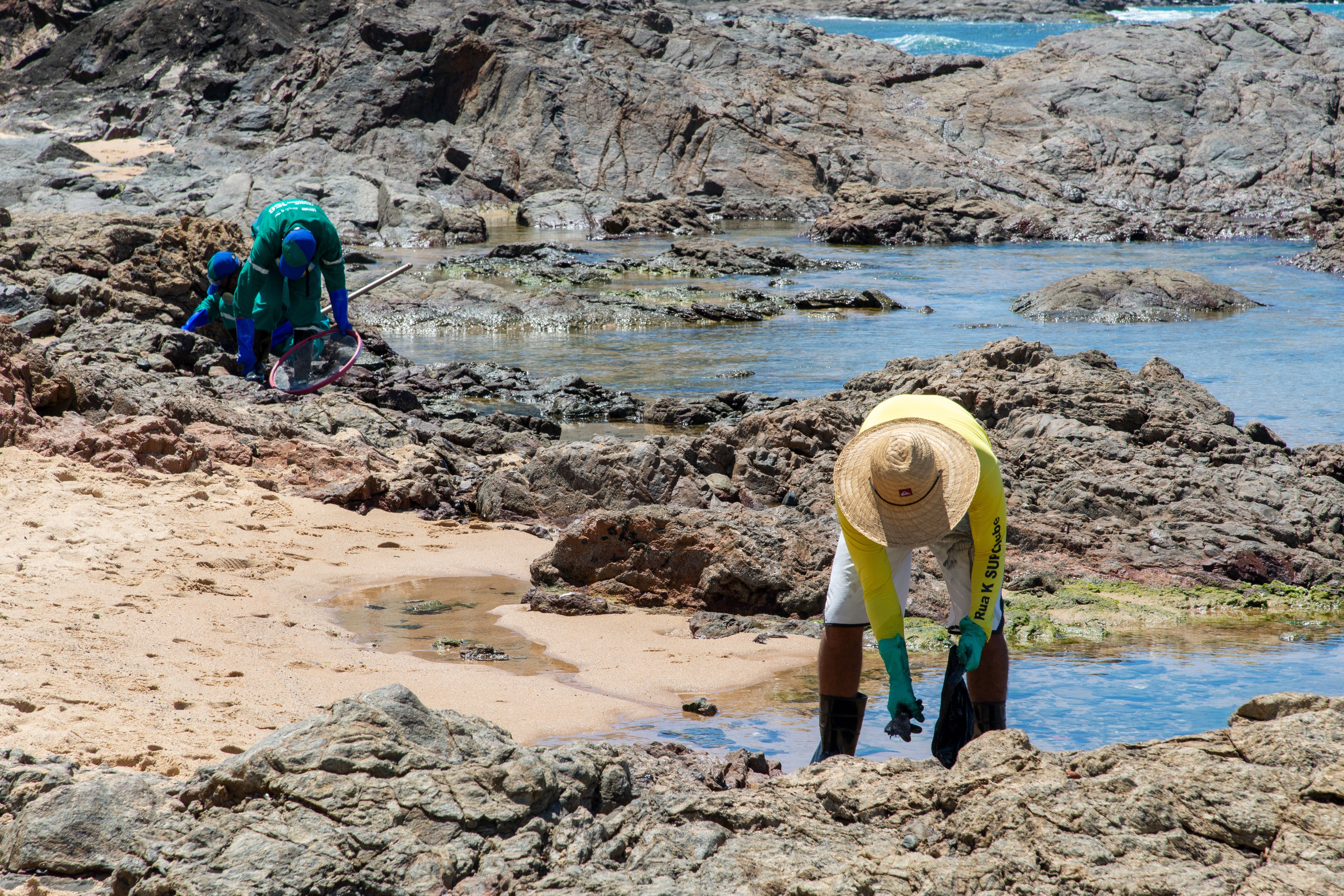 Cleaning the ocean
